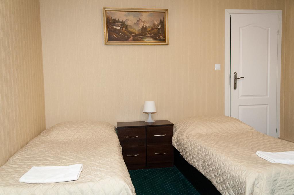 "Arkadia" Bed and Breakfast Ostroleka  Kamer foto