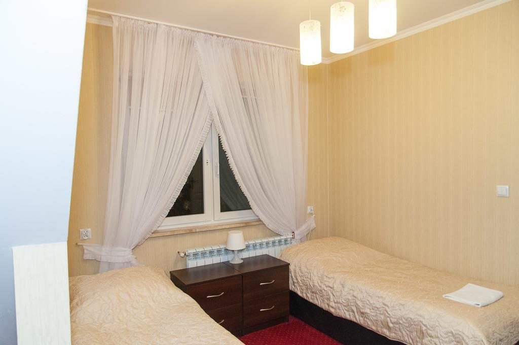"Arkadia" Bed and Breakfast Ostroleka  Kamer foto
