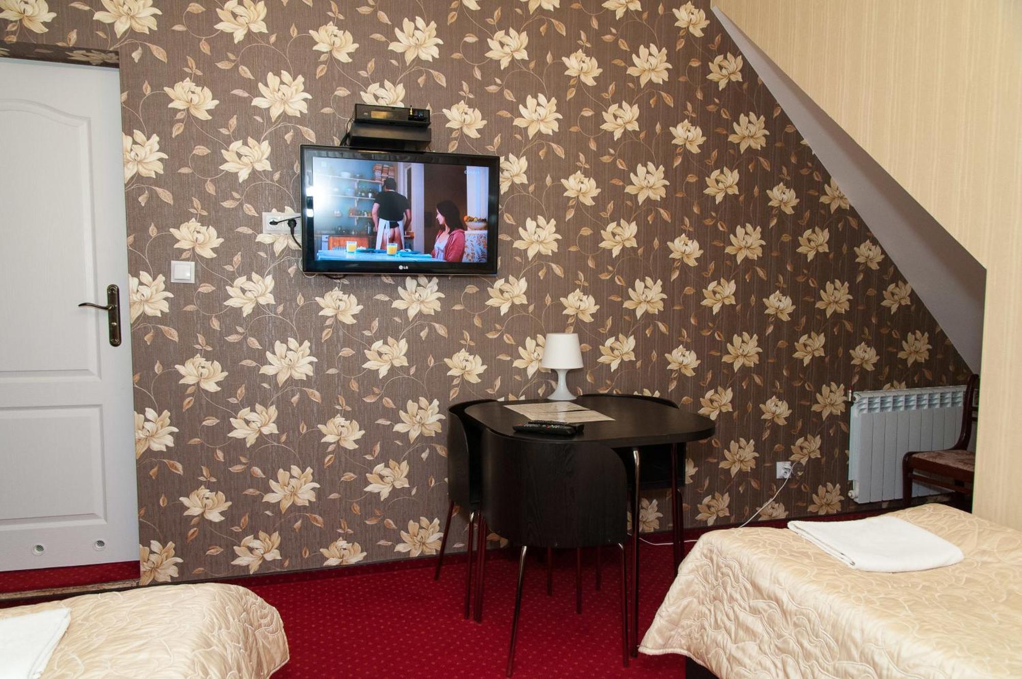 "Arkadia" Bed and Breakfast Ostroleka  Buitenkant foto